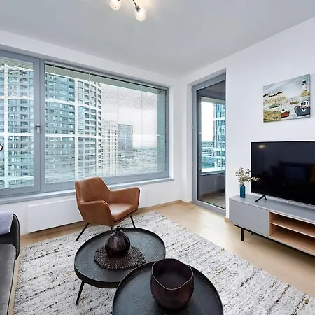 Apartman Sky Park Panoramic View, Parking